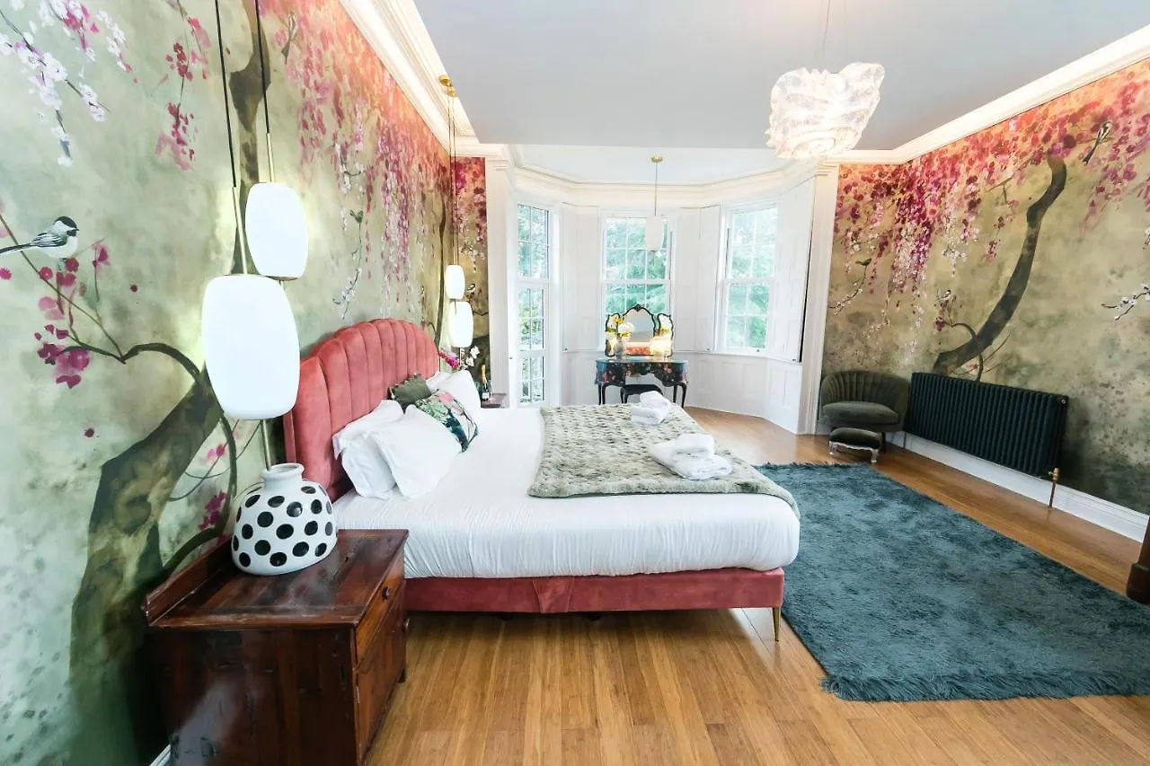Holiday home The West Wing At Hillthorpe Manor With Gardens & Private Hot Tub Villa East Hardwick